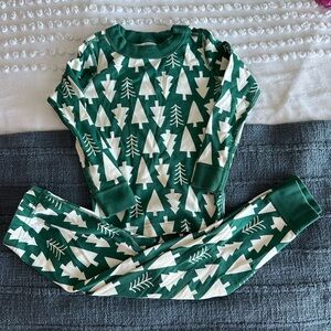 Hanna Andersson 4T Christmas Pajamas